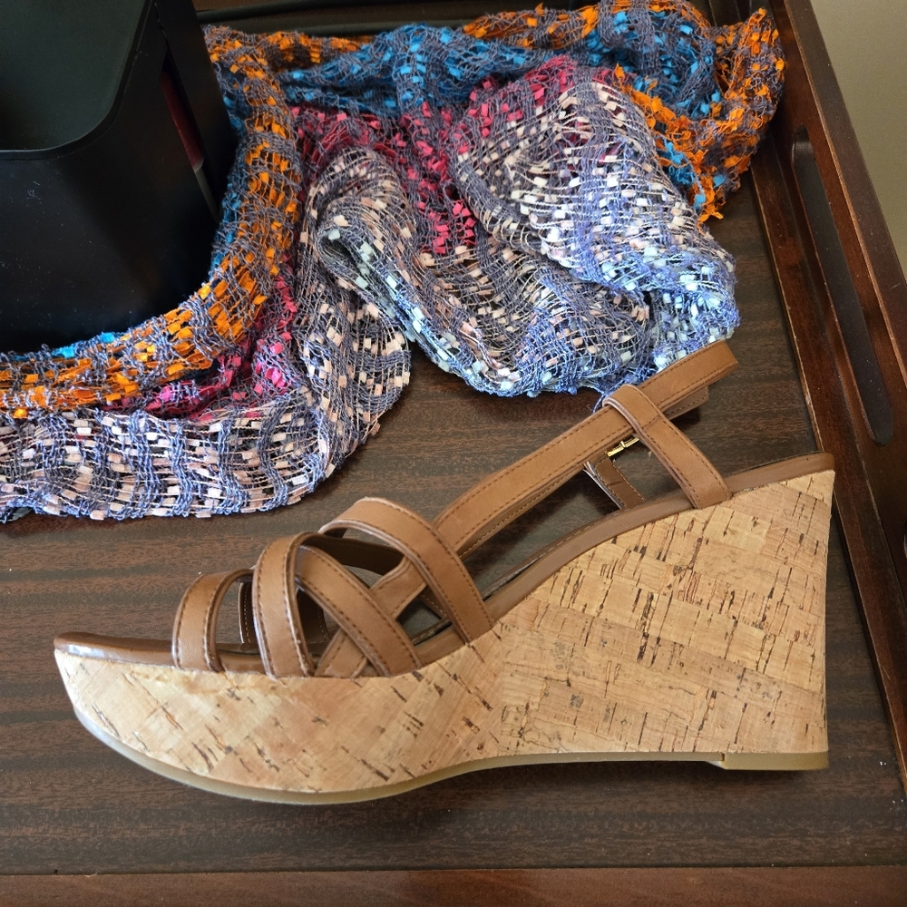 🥿 Ralph Lauren Platform Wedge Sandals – Size 10, Cognac Color